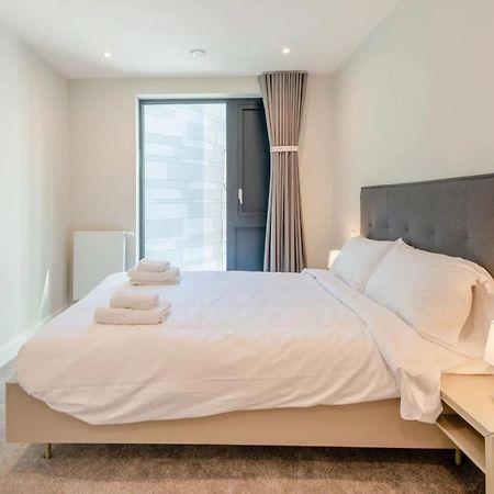 Modern Apartments In Brentford 2 Minutes Walk From Kew Bridge Ngoại thất bức ảnh