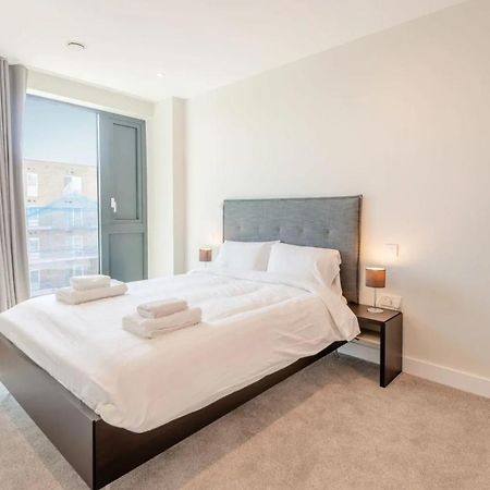 Modern Apartments In Brentford 2 Minutes Walk From Kew Bridge Ngoại thất bức ảnh
