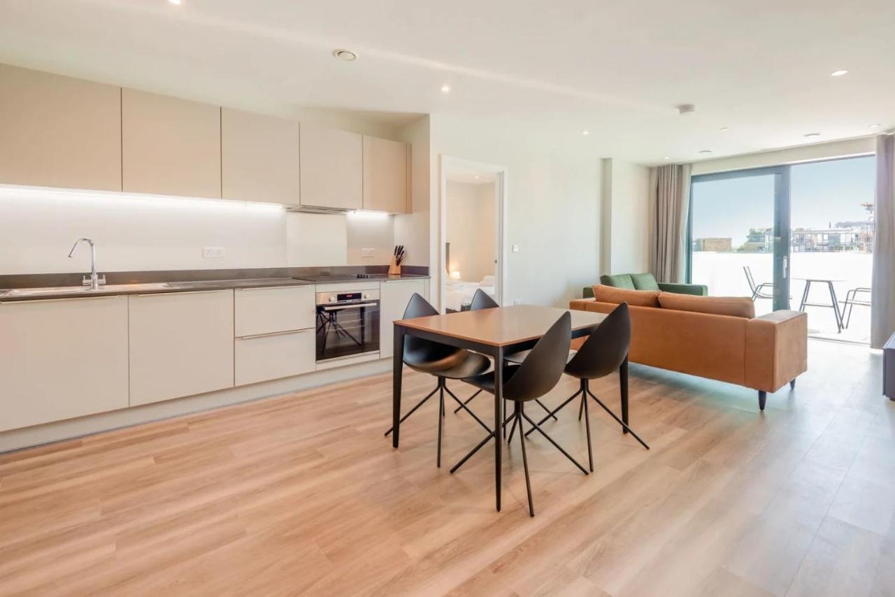Modern Apartments In Brentford 2 Minutes Walk From Kew Bridge Ngoại thất bức ảnh