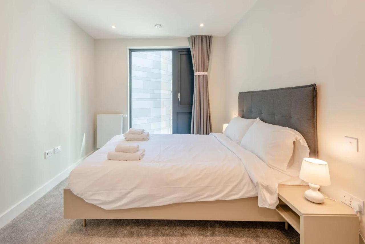 Modern Apartments In Brentford 2 Minutes Walk From Kew Bridge Ngoại thất bức ảnh