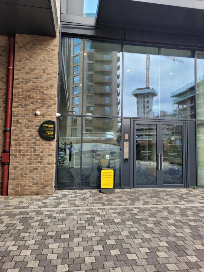 Modern Apartments In Brentford 2 Minutes Walk From Kew Bridge Ngoại thất bức ảnh